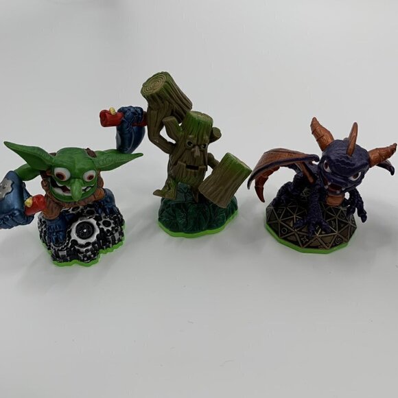 Skylanders Game Character Figure Bundle - Picture 2 of 7